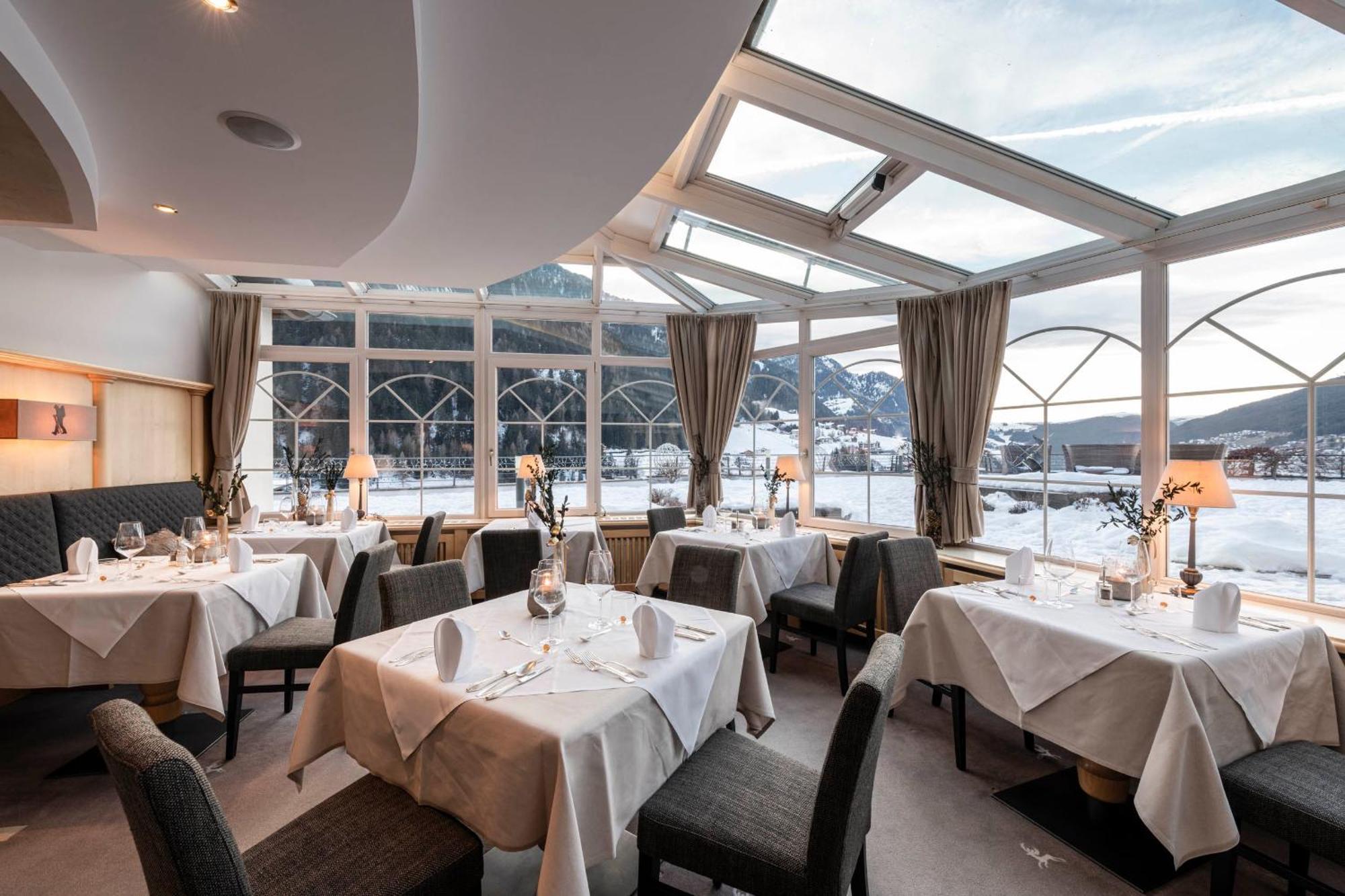 Alpenheim Charming & Spa Hotel 오르띠세이 외부 사진